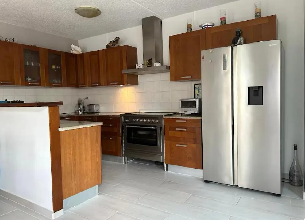 Specious 2 Bedroom In Pelican Key Near The Beach Simpson Bay Daire
